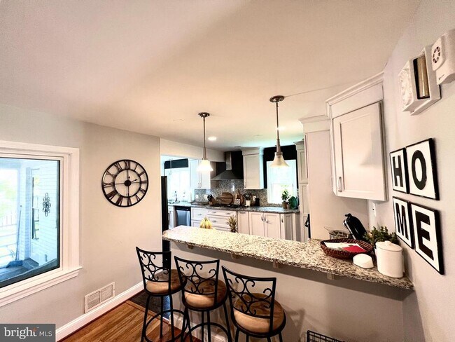 Photo - 7113 Marlan Dr