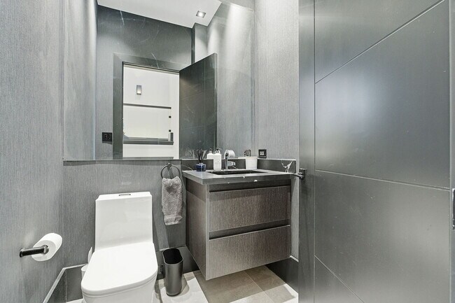 Photo - 62 Edenvale Crescent