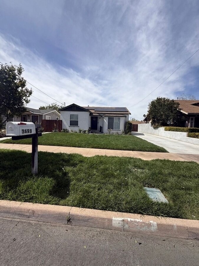 Photo - 3 bedroom home in a great neighborhood in Riverside