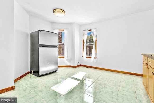 Photo - 117 S Pavilion Ave