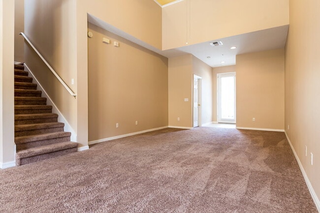 Photo - 6119 Chapledale Dr