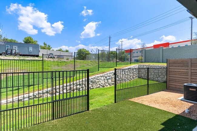 Building Photo - 1544 Soccer Dr