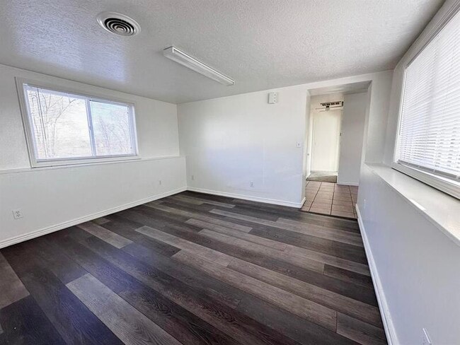 Photo - 28 N 200 E Unit 2