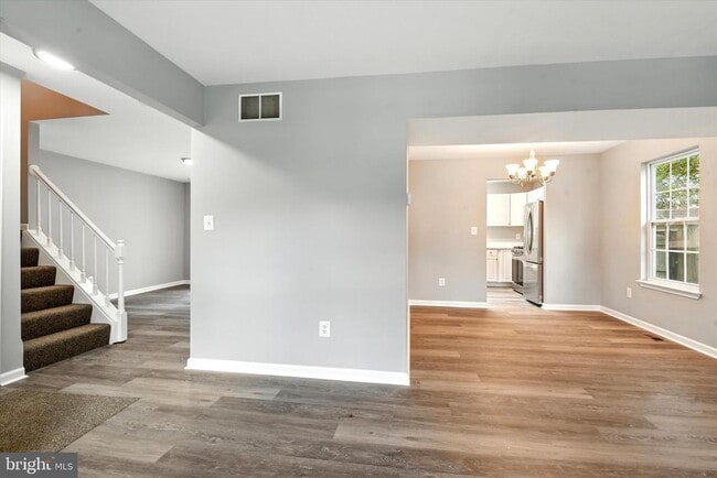 Photo - 1061 Berkley Dr