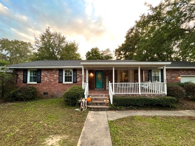 Photo - 5923 Murray Dr