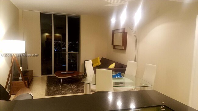 Photo - 1060 Brickell Ave Unit 2411