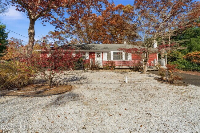 Photo - 218 Holly Ave