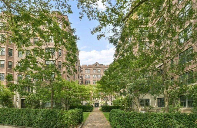 Photo - 988 Memorial Dr Condo Unit 382