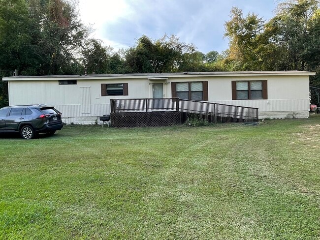 Building Photo - 1311 E Columbia Rental