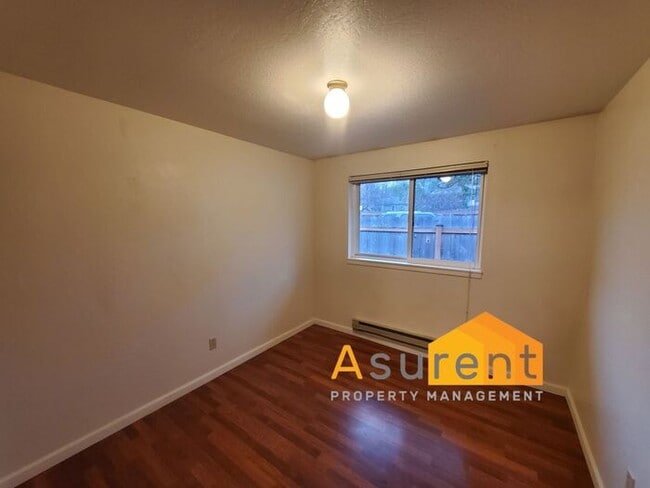 Photo - Charming 4-Plex 2 Bedroom 1 Bathroom Unit Available Soon!