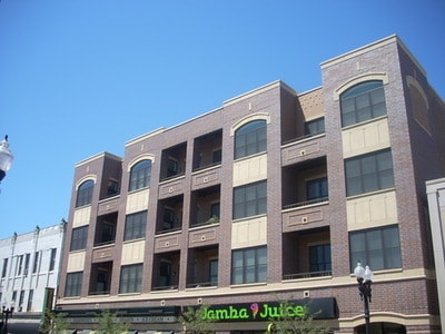 Photo - Lakeview 2 bedroom southern exposure balcony Unit 302