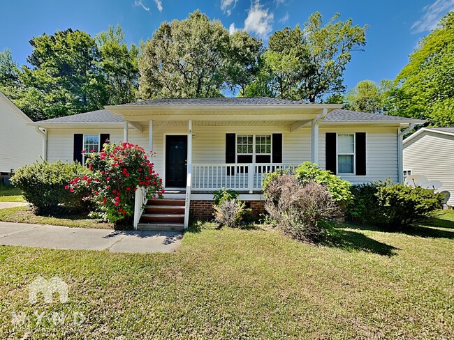Photo - 123 Cambridge Elm Dr House