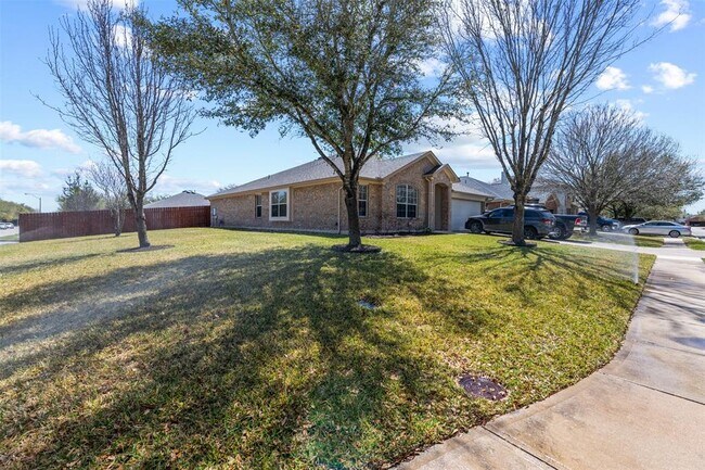 Photo - 18725 Shoreless Dr