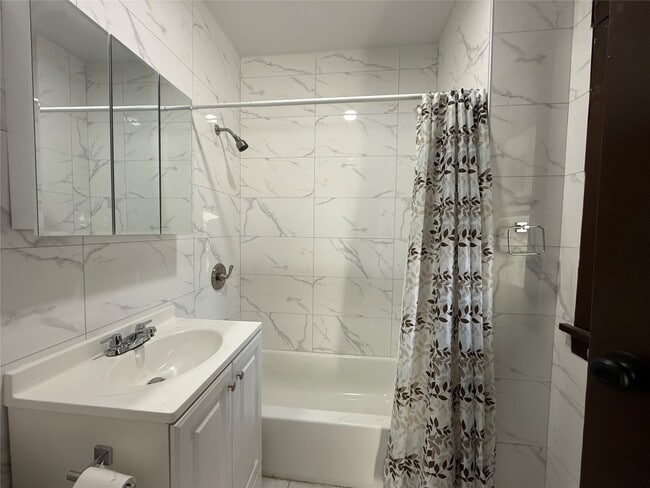 Photo - 1005 Pine St Unit 2