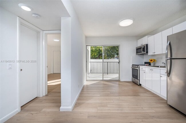 Photo - 2463 Coral Wy Unit 25