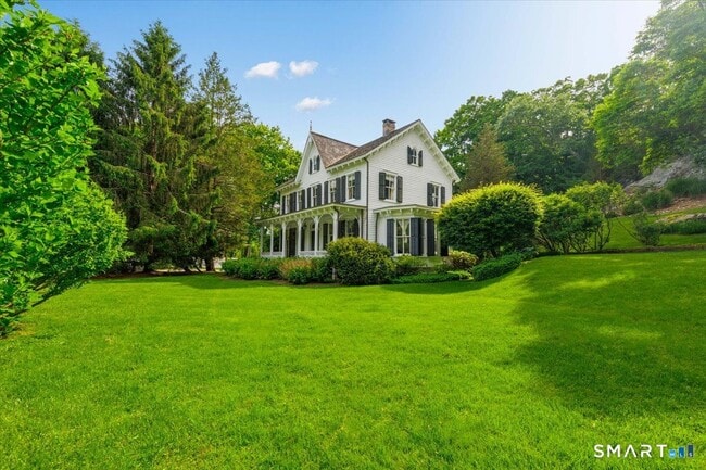 Photo - 332 Riversville Rd