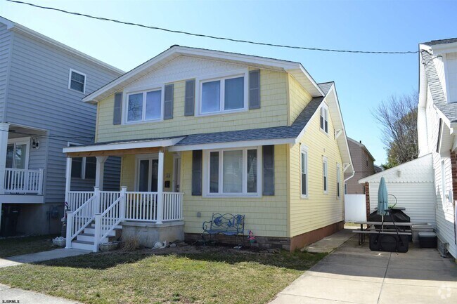 Building Photo - 22 N Buffalo Ave Rental