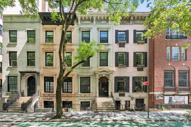 Building Photo - 115 E 62nd St