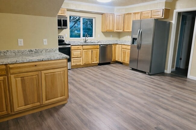 Photo - 13275 N 4400 W