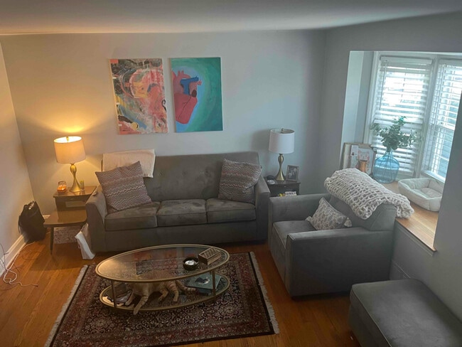 Photo - 1658 Thetford Rd