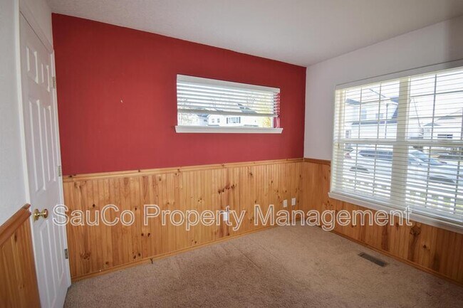 Photo - 16933 NW Arizona Dr