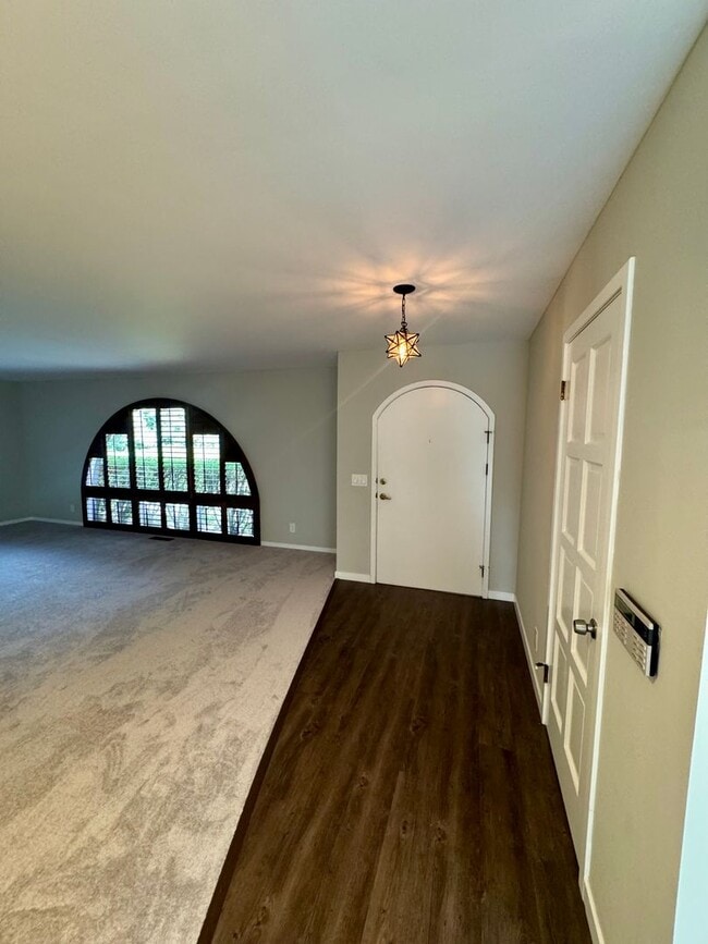 Photo - Spacious Single Level Home with Swimming Pool in Alamo Available Now!