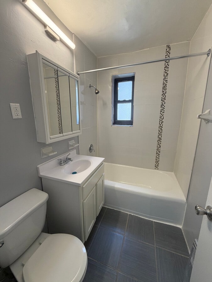 Photo - 56 S Munn Ave Unidad 5D