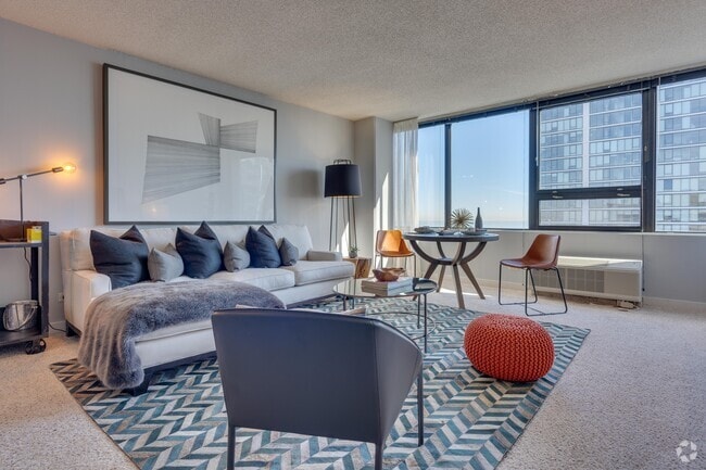 Photo - Park Michigan - 1212 S Michigan Ave