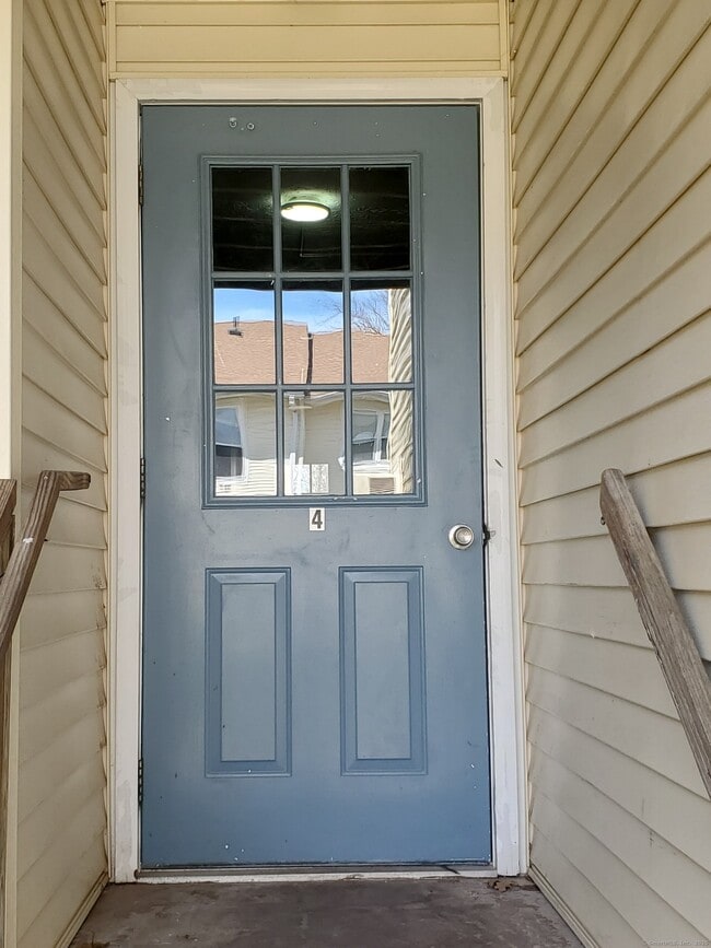 Photo - 949 Pleasant Valley Rd Unidad 5-9