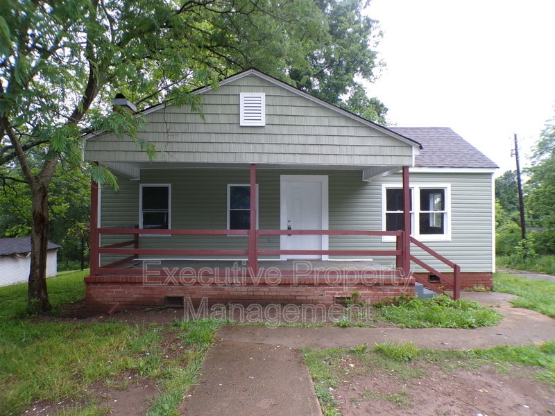 Photo - 5223 Loop Rd House