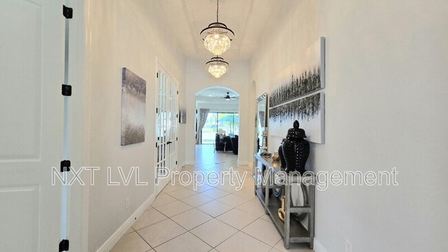 Photo - 1685 Serrano Cir