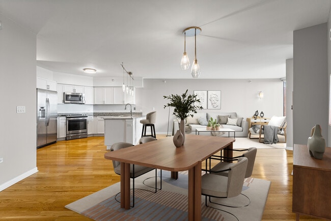 Photo - 807 Davis St Unit 1308