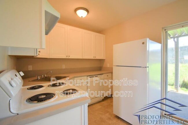 Photo - 736 NE 94th Ave