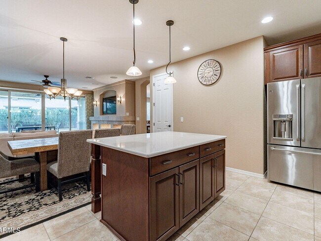 Photo - 4 Bedroom Single Family Home in Chandler