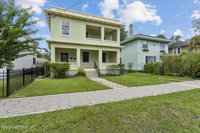2527 Forbes St Unit 2