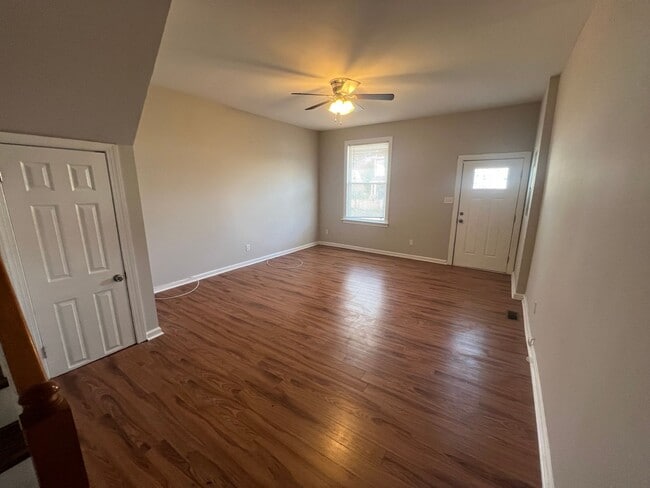 Photo - Beautifully Updated 2 bdrm/2bth Home Located in the Peter Paul Neighborhood mere minutes from Dow...