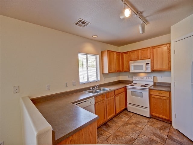 Photo - 12438 W Windrose Dr