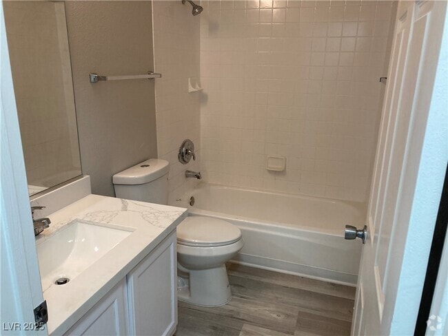 Building Photo - 8600 W Charleston Blvd Unit 2163 Rental