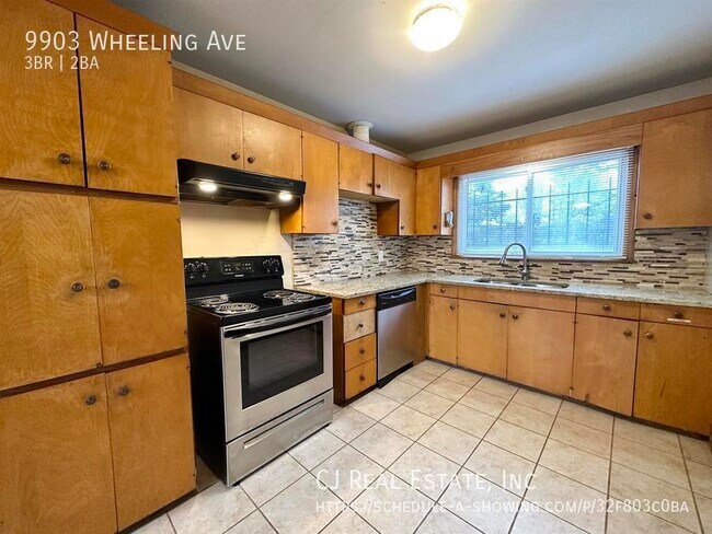 Photo - 9903 Wheeling Ave