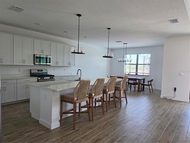 Photo - 18334 Ridgeline Dr