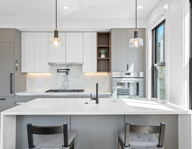 Photo - 201 Washington St Unit 2