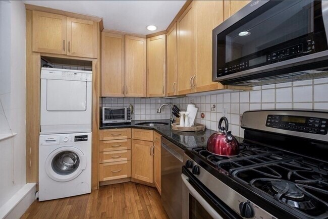 Photo - 37 Commonwealth Ave Unit 11