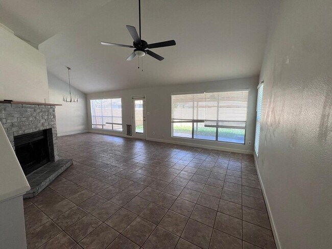 Photo - 3818 W Harrison St