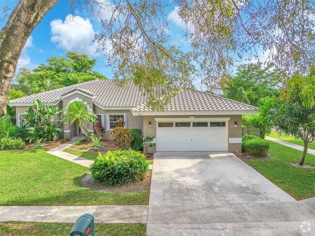 Building Photo - 9690 NW 39th St Rental