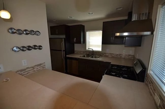 Photo - Two Bedroom, One and a Half Bath Townhome - Right Next to Fairmount Park