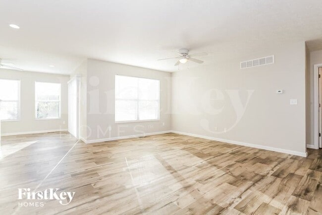 Photo - 3277 Blue Springs Dr