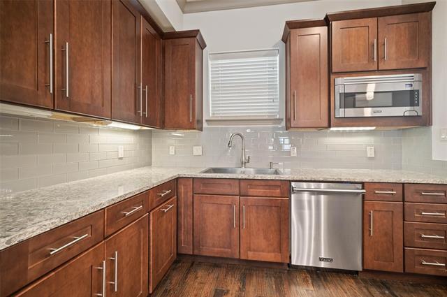 Photo - 3142 Ross Ave