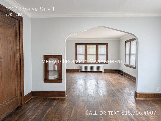 Photo - 1331 Evelyn St Unit 1