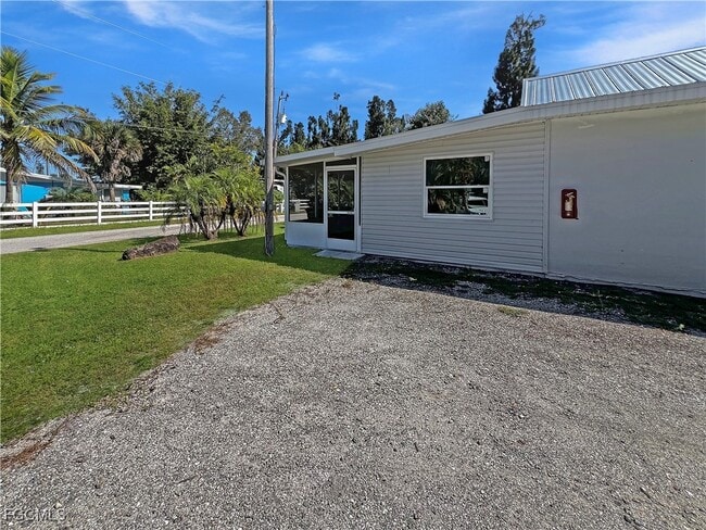 Photo - 15206 Stringfellow Rd