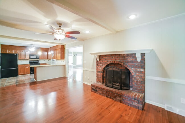 Photo - 1309 SW 19th St